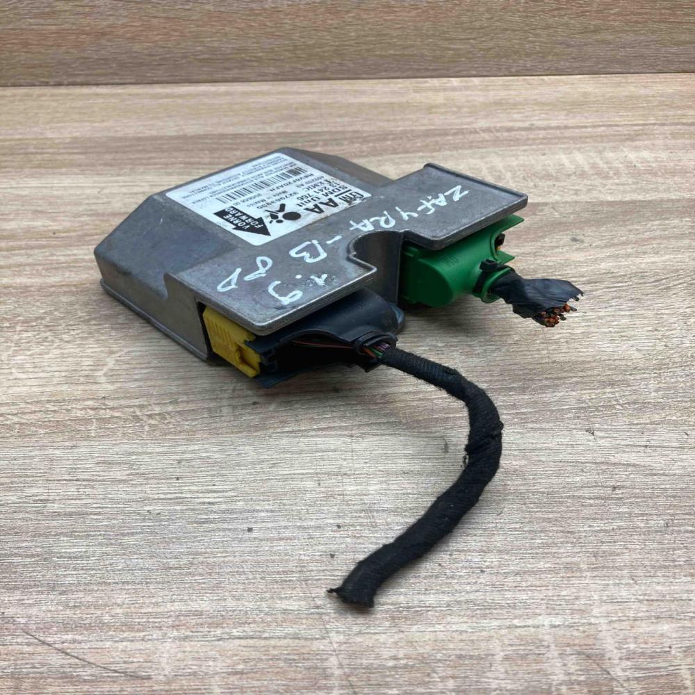 13241766 327963935  Airbag control unit/module Opel Zafira B
