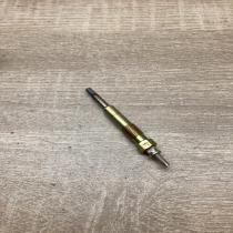 7700100586   Spark plug Renault Sport Spider