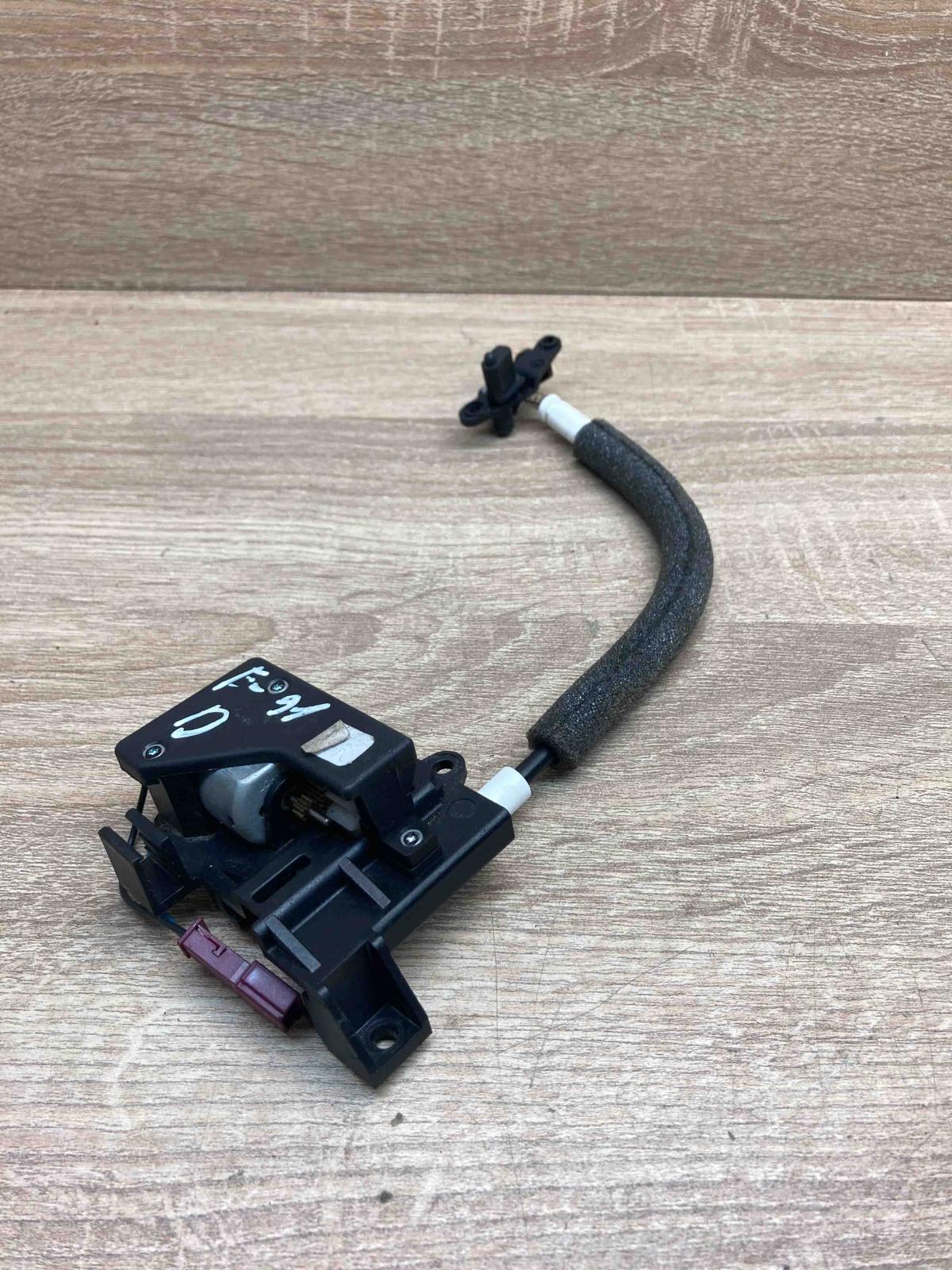 9918004052   Curtain motor BMW 3 E90 E91