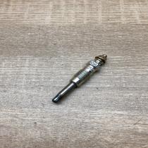 7700856238   Glow plug Renault Master I