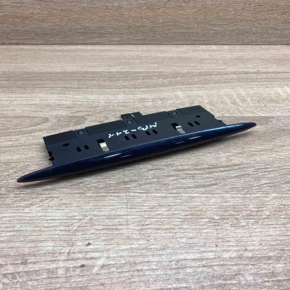 A0015421523   Parking PDC sensor display screen Mercedes-Benz E W211
