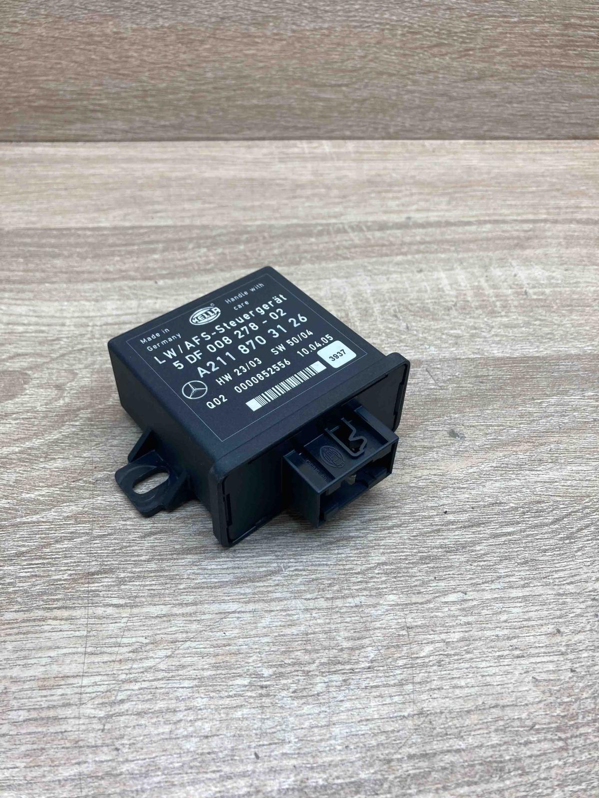 A2118703126   Light module LCM Mercedes-Benz E W211