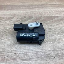 113800 2051 main  Air flap motor/actuator Toyota Avensis Verso