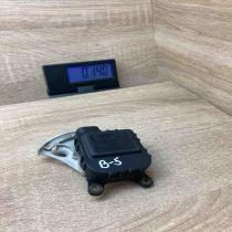 0132801148 190399  Air flap motor/actuator Volkswagen PASSAT B5