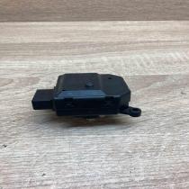 309372700CE D811290 15181 main Air flap motor/actuator Opel Zafira B