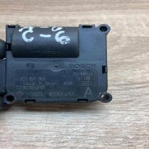 0132801359 4F0820511A 250105 03 Air flap motor/actuator Audi A6 S6 C6 4F