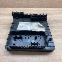 1K0937125A 0702587233 E 1718307 Fuse module Volkswagen Golf V