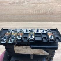 1K0937125A 0702587233 E 1718307 Fuse module Volkswagen Golf V