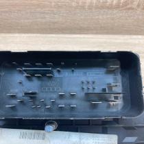 1K0937125A 0702587233 E 1718307 Fuse module Volkswagen Golf V