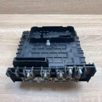 1K0937125 1718307 265034240 Fuse module Volkswagen Golf V