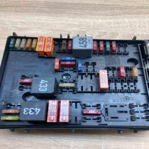 1K0937124H 0339594662 E 1394932 Fuse module Volkswagen Golf V