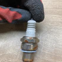 101000040AD   Spark plug Volkswagen Sharan