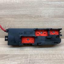 13144709 UQ  Fuse module Opel Signum