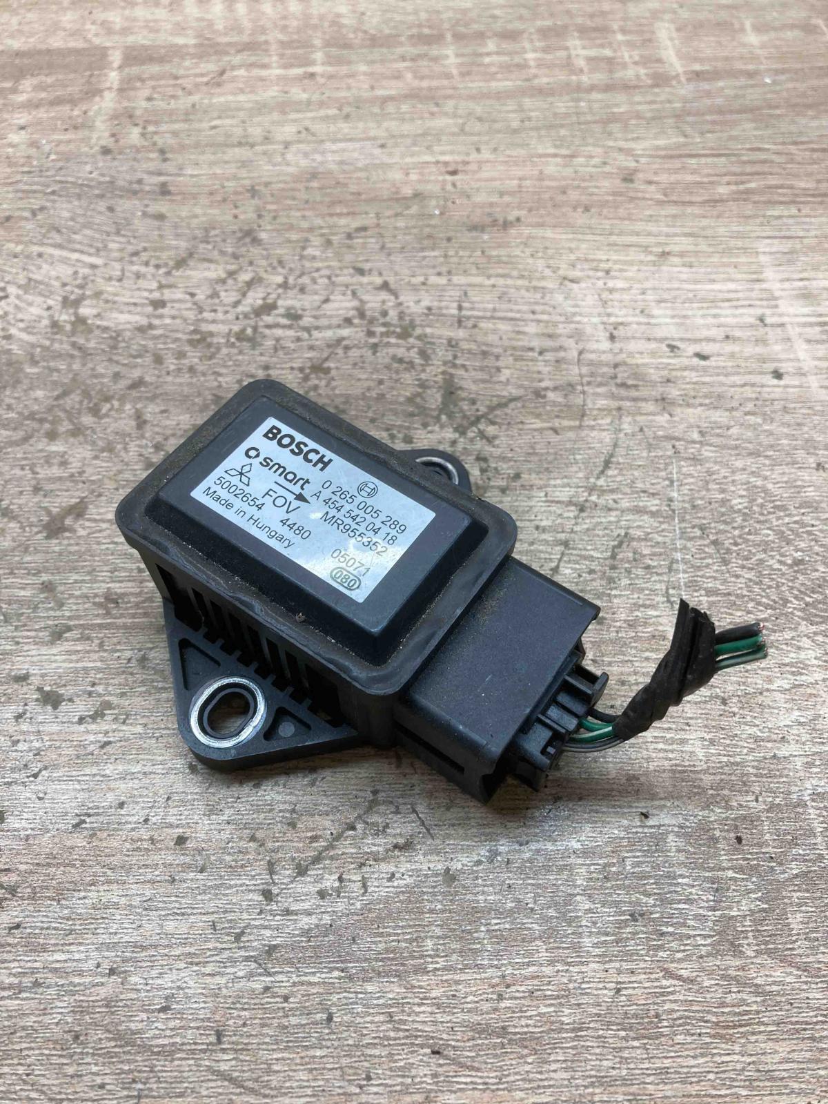 A4545420418 0265005289  ESP acceleration yaw rate sensor Smart ForTwo I