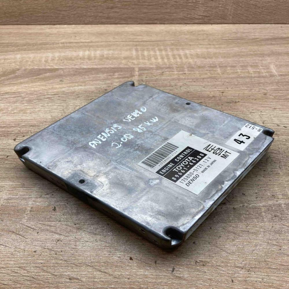 89661 44300 175800 5121 Used Engine control unit/module ECU Toyota Avensis Verso