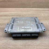 HOM8200065994 0281010440  Engine control unit/module ECU Volvo S40, V40