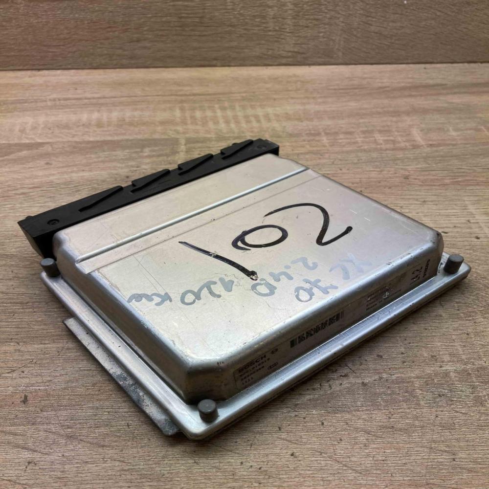 08677708A 0281010319 28SA5360 Engine control unit/module ECU Volvo S60