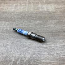 22CM1   Spark plug Peugeot 206+
