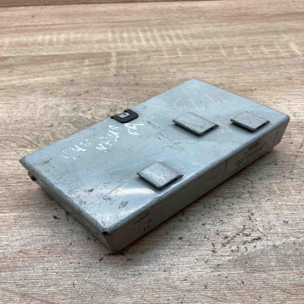 30889926 MB232300 8451  Alarm control unit/module Volvo S40, V40