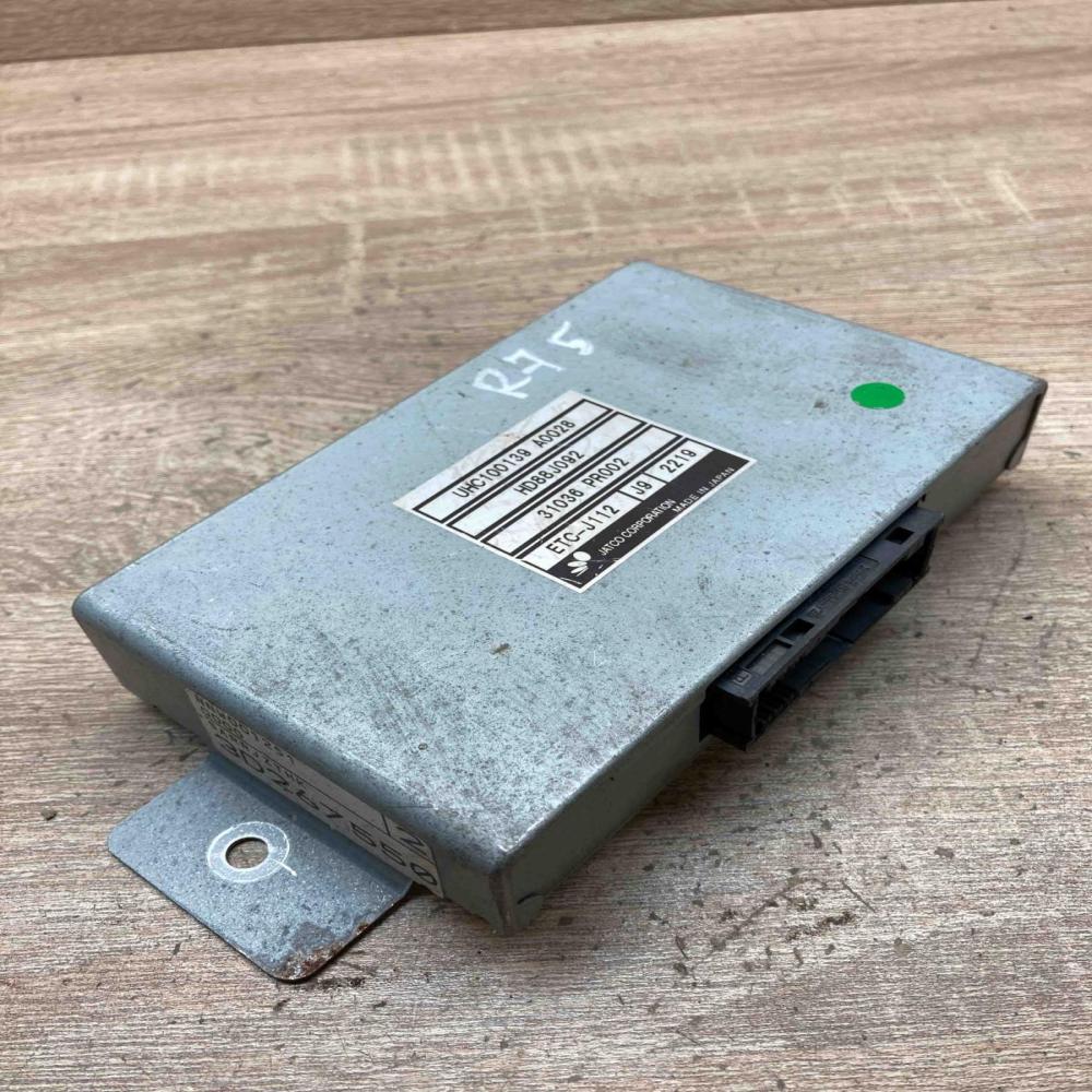 UHC100139 HD88J092 A0028 Gearbox control unit/module Rover 75