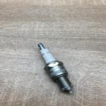 N281YC   Spark plug Volkswagen I LT