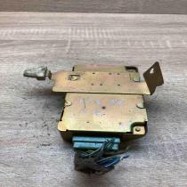 X4T3 GJ21A X4T3 5075 8Y18 5075 8Y18 Other control units/modules Mazda 626