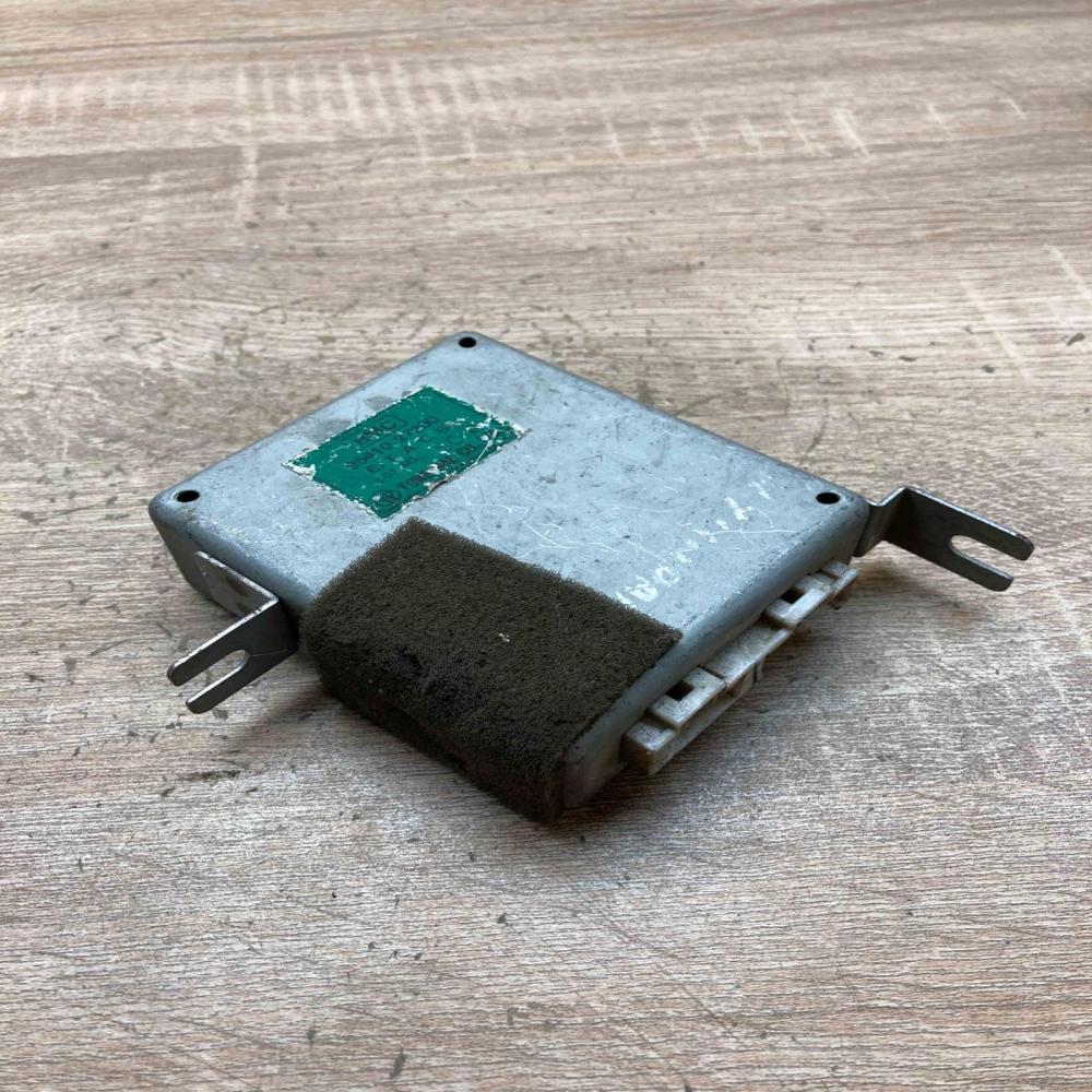 95410 27200   Comfort/convenience module Honda Civic