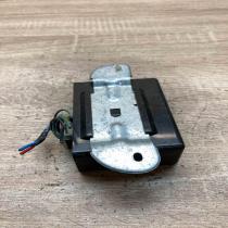 YWC103780 B0800 With Plug Other control units/modules Toyota Yaris