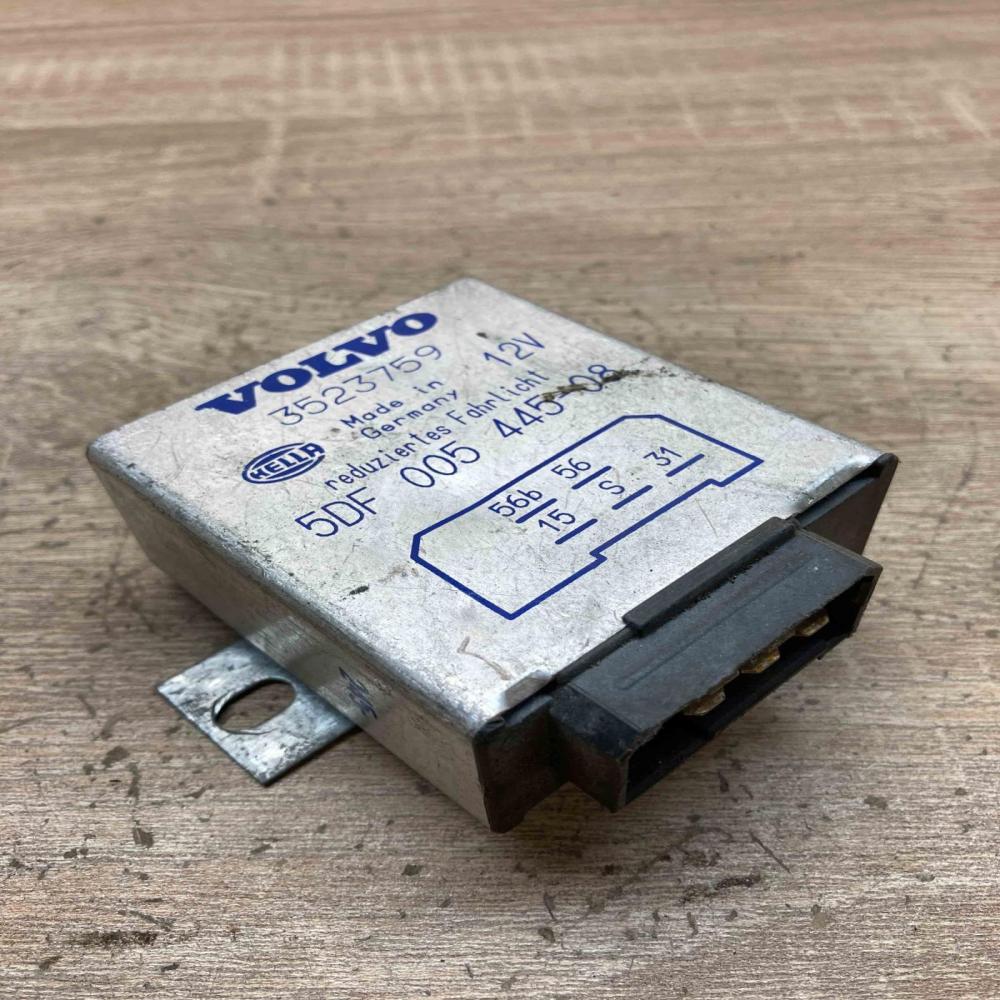 3523759 5DF005445 08 Fuel Pump Other relay Volvo 850