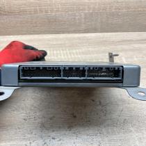 Z509 18 881B E2T81671M  Engine control unit/module ECU Mazda 323 F
