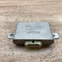 MB543075 166000 2000  Sunroof control unit/module Mitsubishi Space Wagon