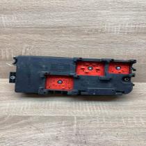 13144710 UR  Fuse module Opel Vectra C