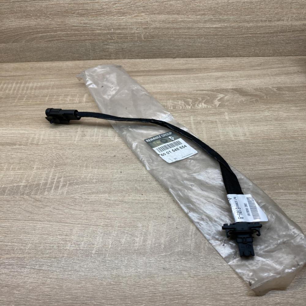 8200486105 6001548654 8200486105B Plug wire Renault Safrane