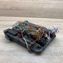 9645585480   Fuse module Peugeot 607