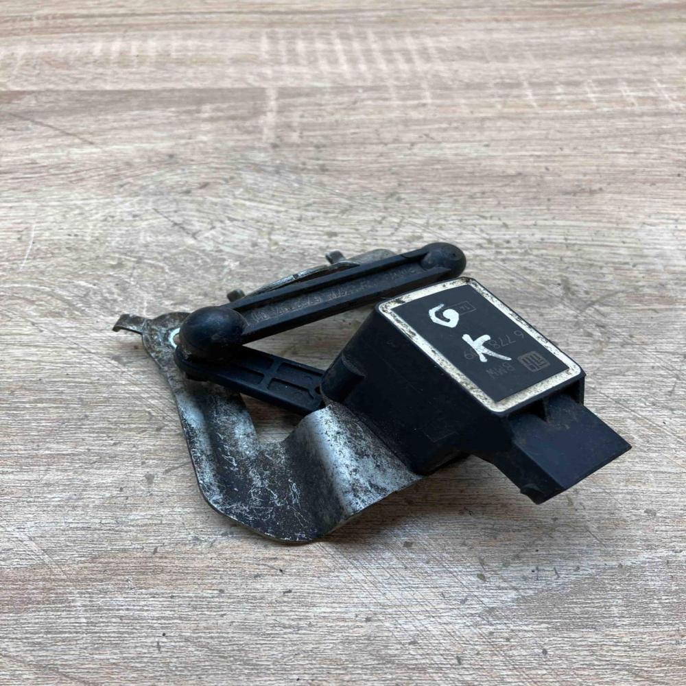 6778809   Headlight/headlamp level sensor BMW 5 E60 E61
