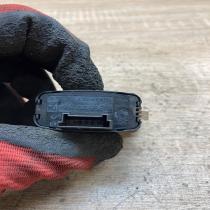 6919506 6919506 04  Hazard light switch BMW 5 E60 E61