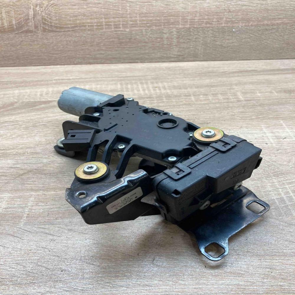 1397220497 7171564 8218849 Rear window wiper motor BMW 3 E90 E91