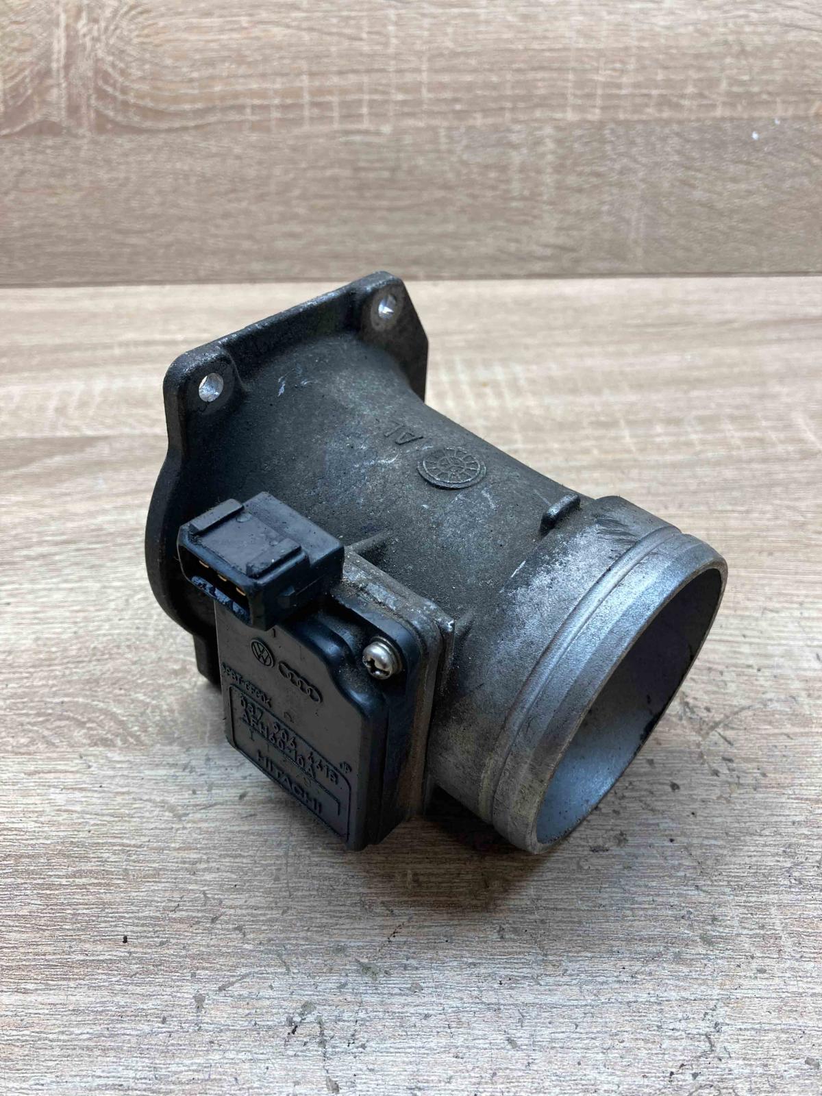037906461B AFH60 10A  Mass air flow meter Volkswagen Sharan