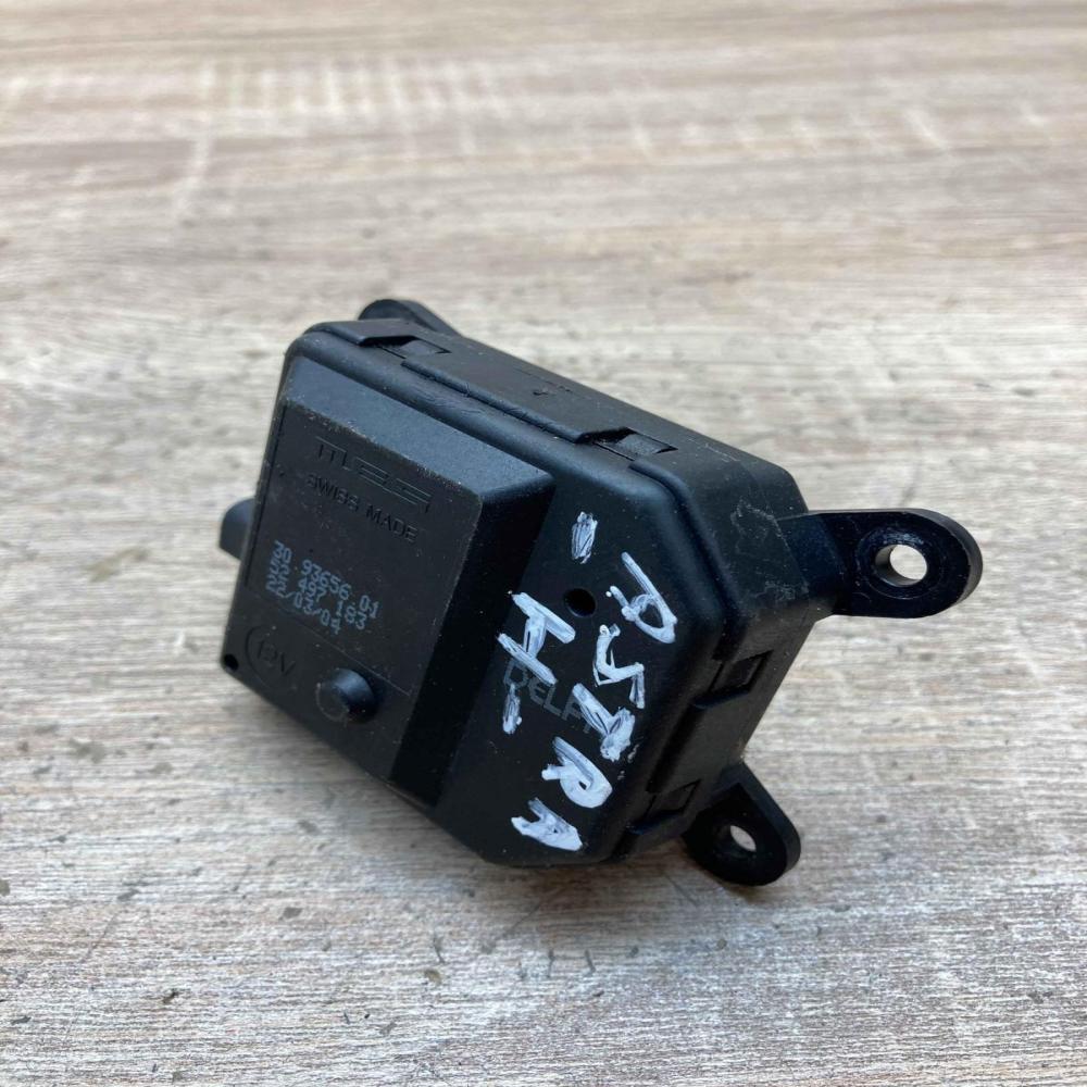 52497183   Air flap motor/actuator Opel Astra H