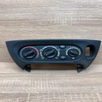 651947U 100886  Climate control unit Renault Scenic I