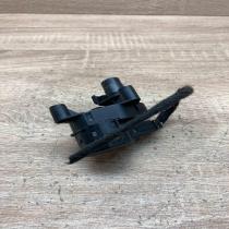 7M3907511D YM2H 19E616 CA  Air flap motor/actuator Volkswagen Sharan