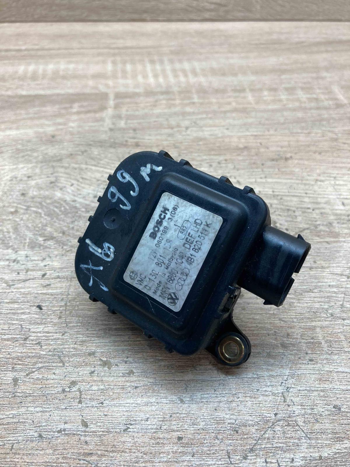 4B1820511K 0132801158 882 Air flap motor/actuator Audi A6 S6 C5 4B