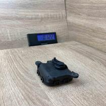 4B1820511K 0132801158  Air flap motor/actuator Audi A6 S6 C5 4B