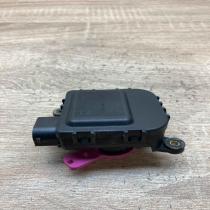 1J1907511C 0132801218  Air flap motor/actuator Volkswagen Golf IV