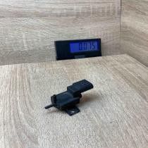 037906283D   Vacuum valve Volkswagen PASSAT B6