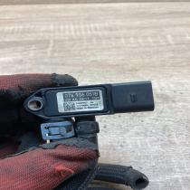 076906051B TN3  Exhaust gas pressure sensor Volkswagen Golf VI