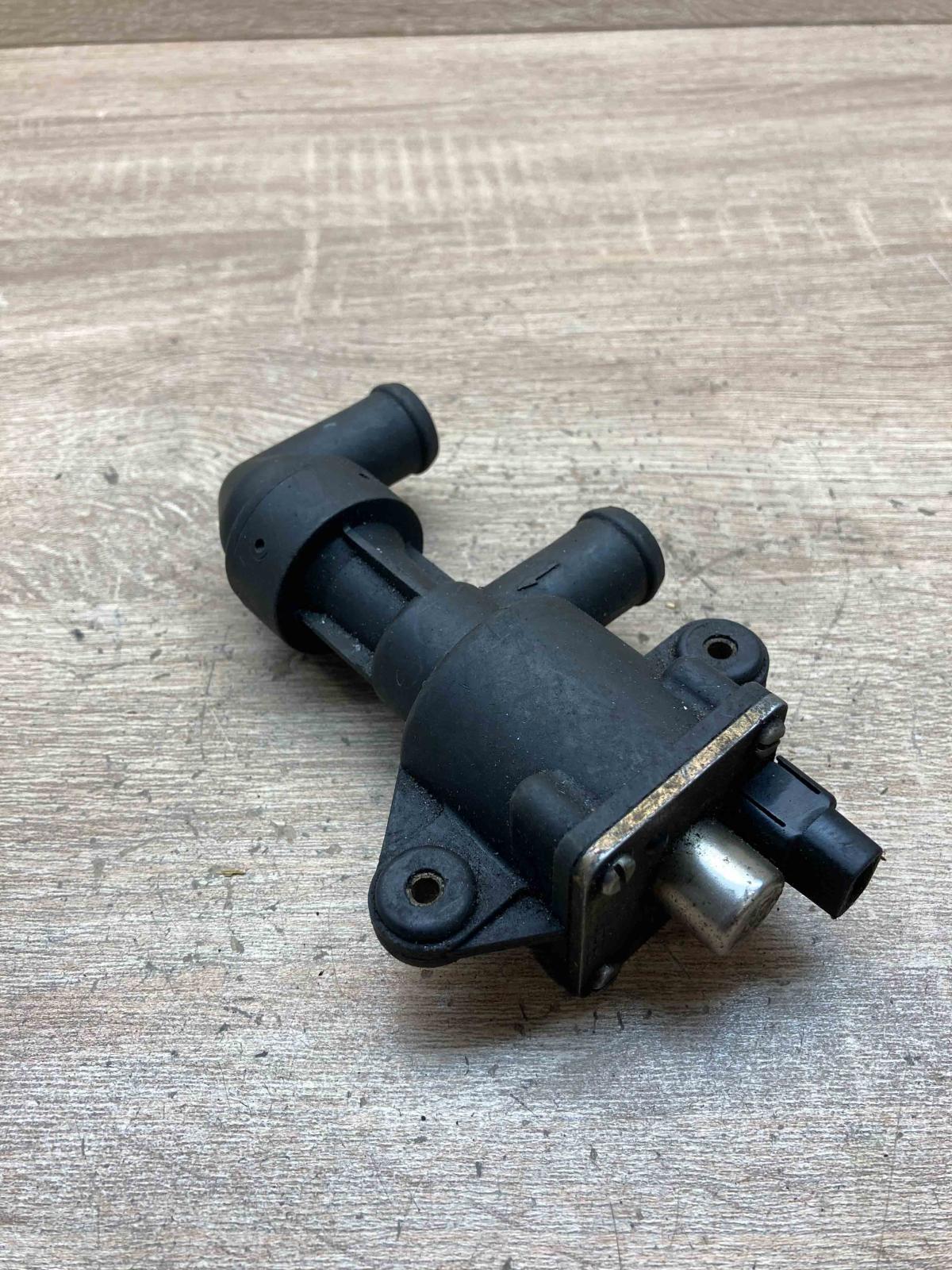 1368637 1147412008 13686372 Electric auxiliary coolant/water pump BMW 5 E39