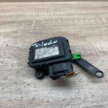 1J1907511D 0132801117  Air flap motor/actuator Audi A3 S3 8L