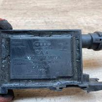 4A0959981A   Door control unit/module Audi A4 S4 B5 8D