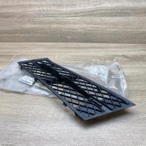 7200697 114609 15  Front bumper lower grill BMW 5 F10 F11
